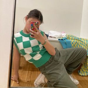 Meet your Posher, Harlow